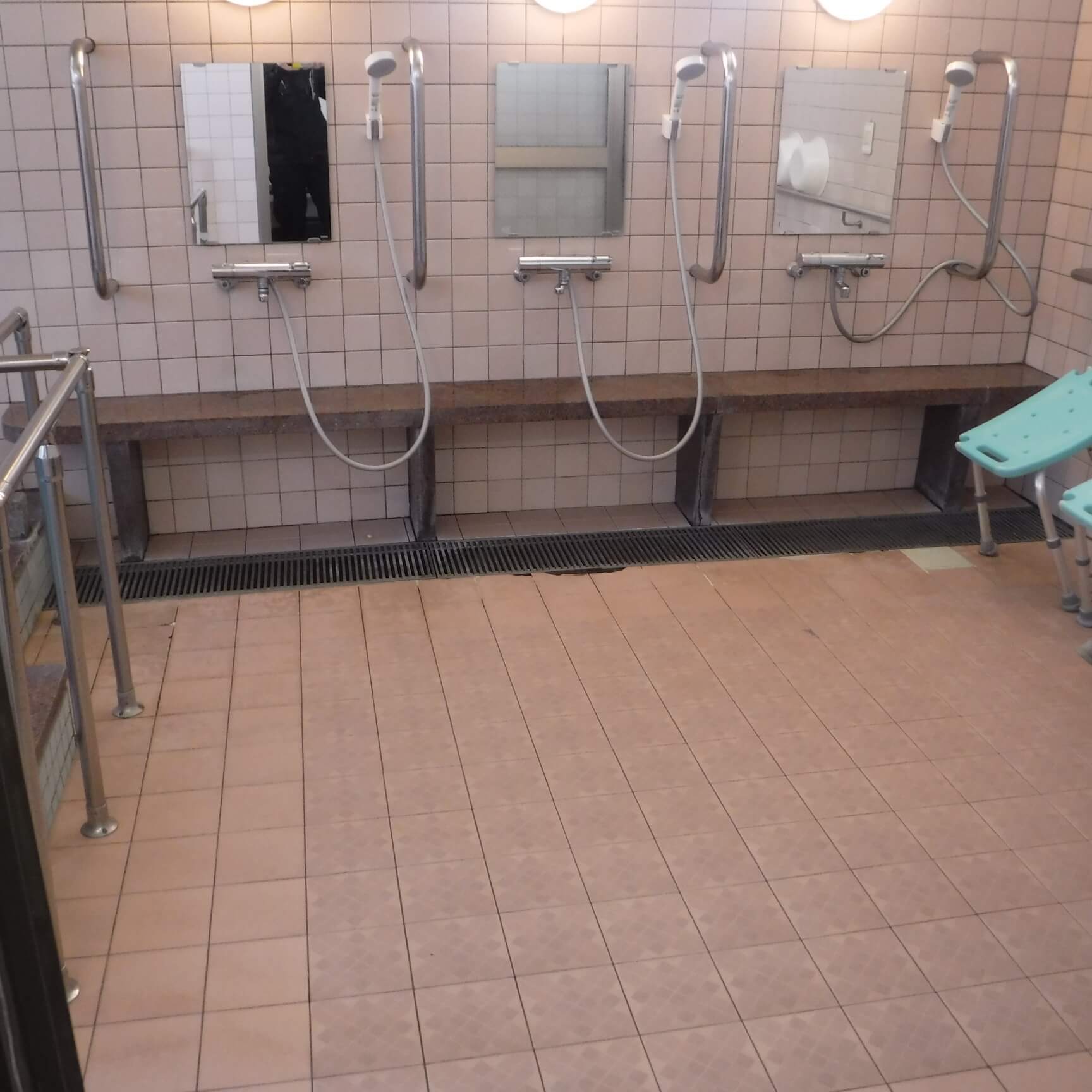 小川電機 開発営業部 浴室畳導入工事