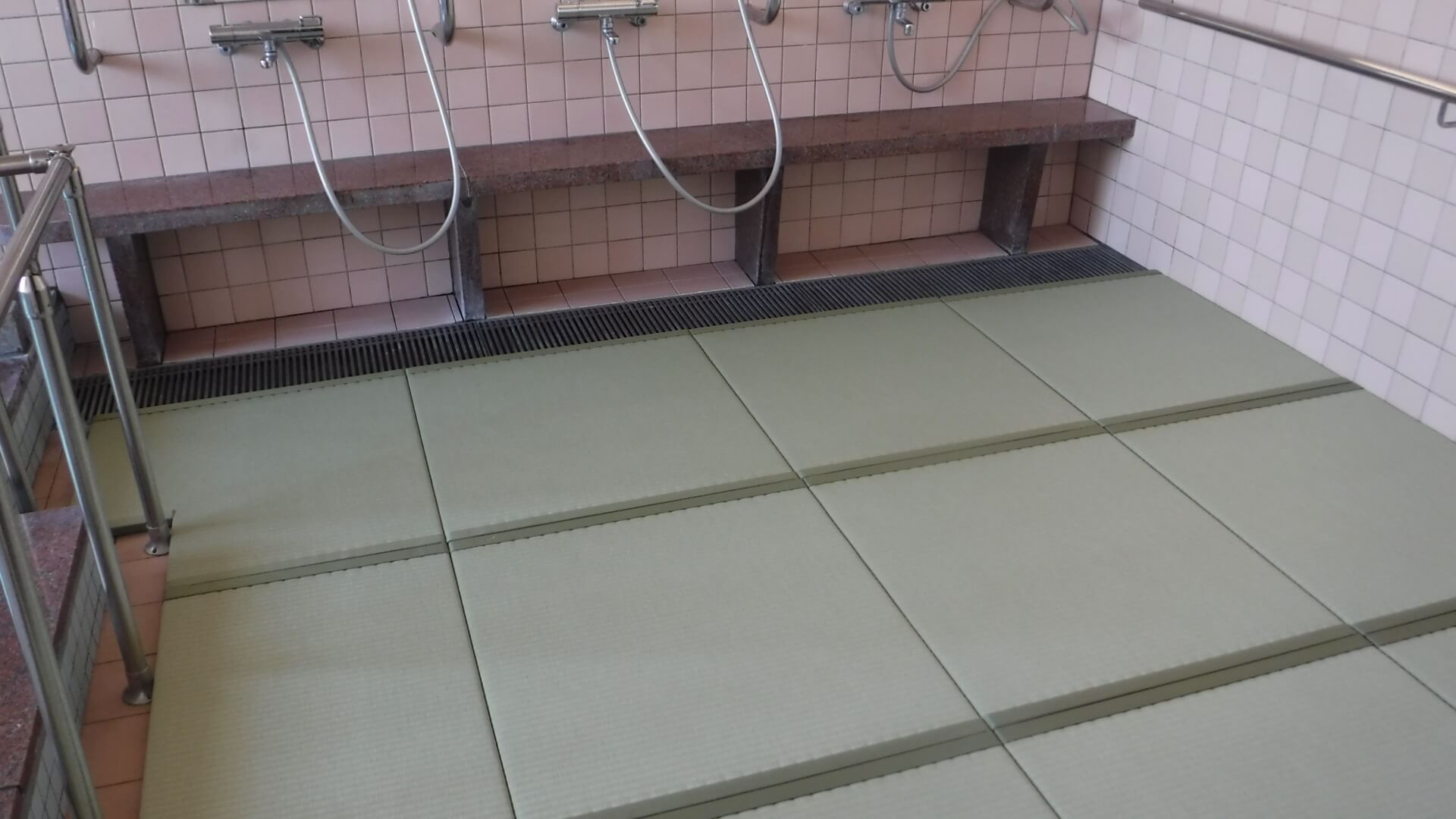 小川電機 開発営業部 浴室タイル修復工事